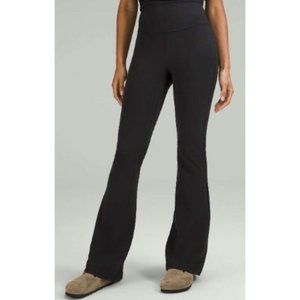 Lululemon Groove Super-High-Rise Flared Pant *Nulu Black-sz 10